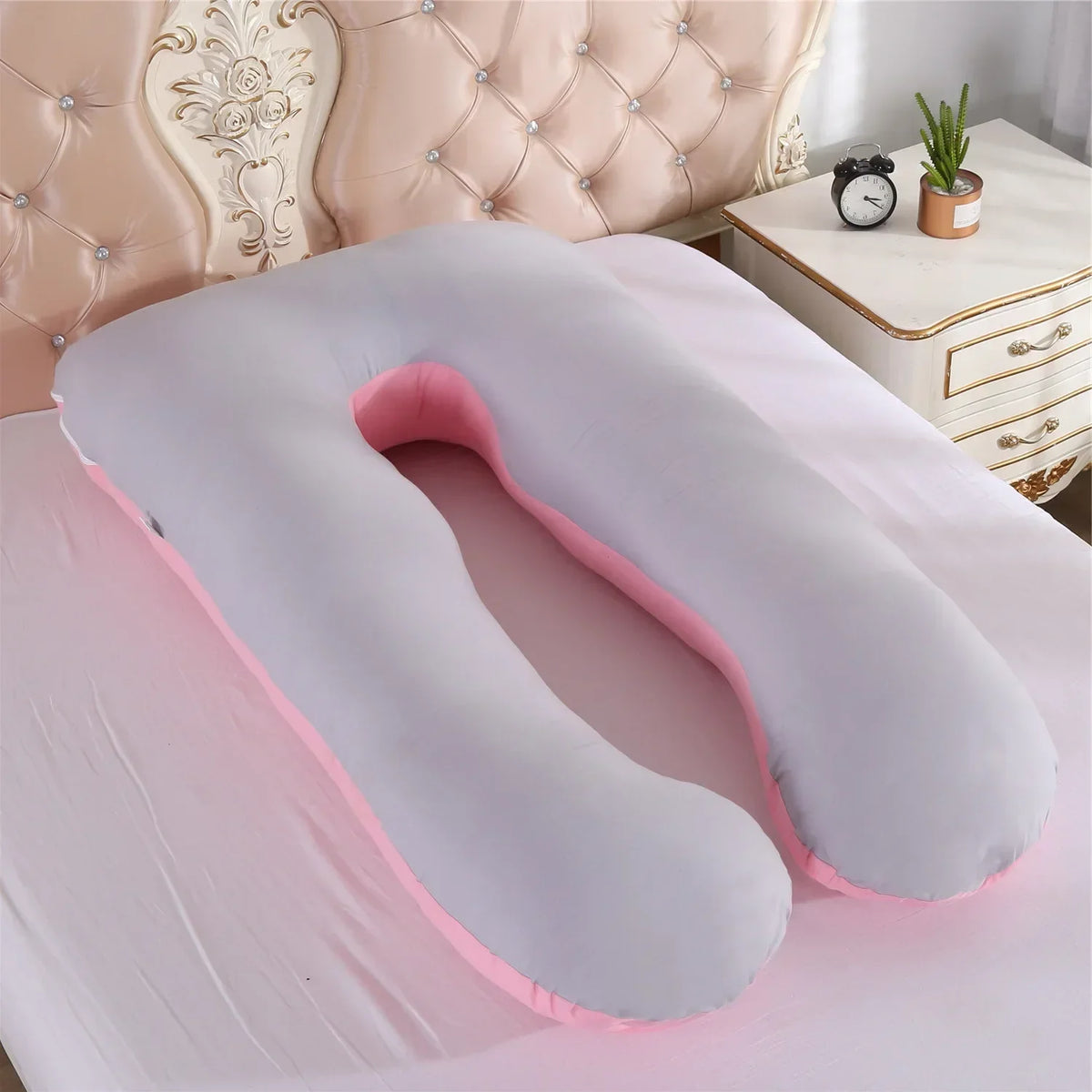 U-Shape Pregnancy Pillow - Enhanced Comfort for Expecting Mothers, Nursing Support, and Breastfeeding Cushion