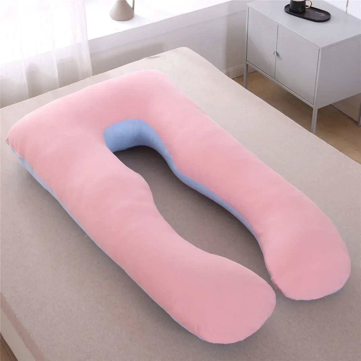 U-Shape Pregnancy Pillow - Enhanced Comfort for Expecting Mothers, Nursing Support, and Breastfeeding Cushion
